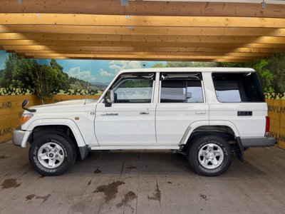 2014 Toyota LAND CRUISER 70 thumbnail 29