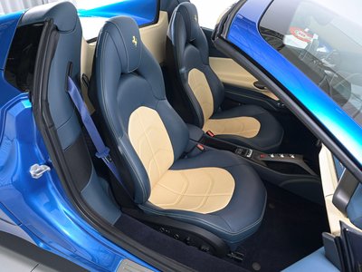 2017 Ferrari 488 SPIDER — фото 12