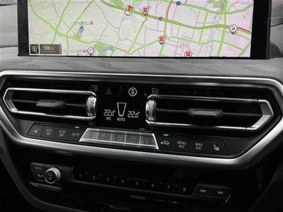 2022 BMW X4 thumbnail 18