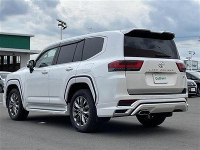 2023 Toyota LAND CRUISER 300 thumbnail 38