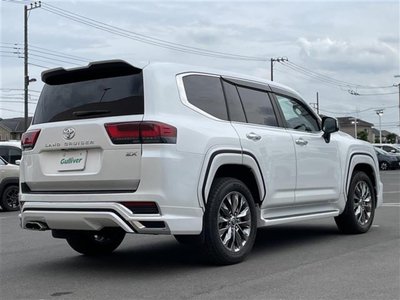 2023 Toyota LAND CRUISER 300 thumbnail 36