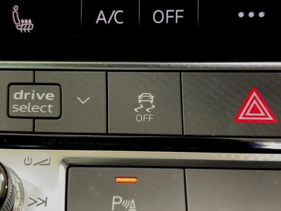 صورة مصغرة 37 لـ 2025 AUDI Q7