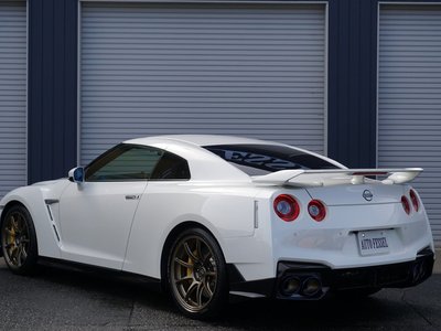 2023 Nissan GT-R 照片 4