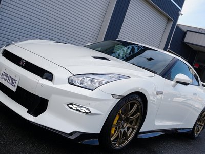 2023 Nissan GT-R 照片 9