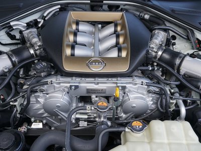 2023 Nissan GT-R — миниатюра 39