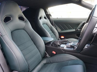 2023 Nissan GT-R 照片 13