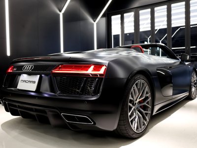 صورة 18 لـ 2019 AUDI R8 SPYDER