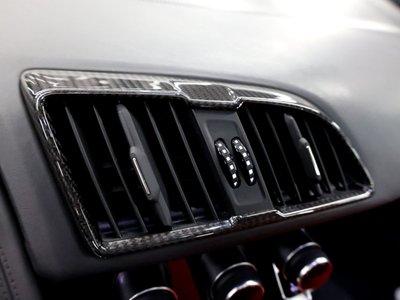 صورة 32 لـ 2019 AUDI R8 SPYDER