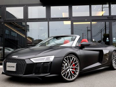 صورة 3 لـ 2019 AUDI R8 SPYDER