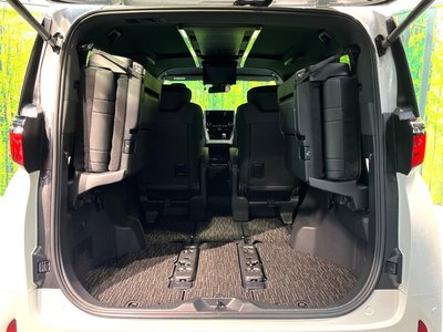 صورة مصغرة 11 لـ 2024 Toyota ALPHARD