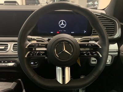2026 Mercedes-BENZ GLS thumbnail 40