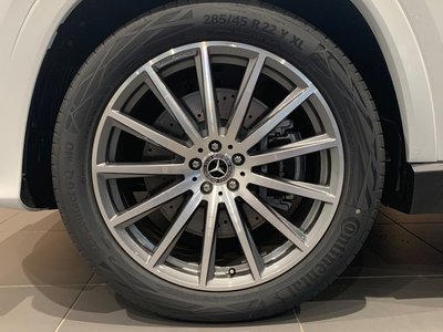 2026 Mercedes-BENZ GLS photo 13
