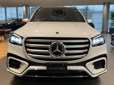 2026 Mercedes-BENZ GLS photo 2
