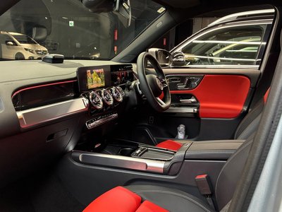 2025 Mercedes-BENZ GLB thumbnail 33