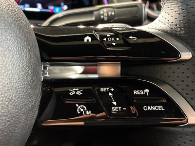 2025 Mercedes-BENZ GLB photo 14