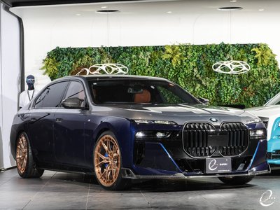 2023 BMW 7 SERIES photo 1