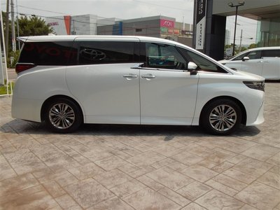 2023 Toyota ALPHARD — фото 10