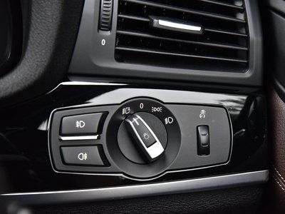 2016 BMW X3 thumbnail 43