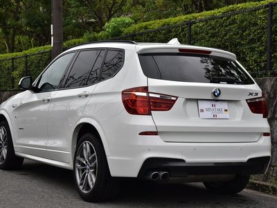 2016 BMW X3 photo 2