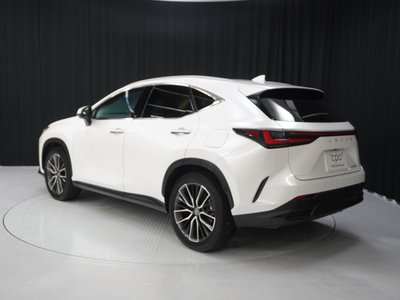 2023 Lexus NX — миниатюра 4