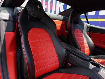 2015 Ferrari CALIFORNIA T 照片 24