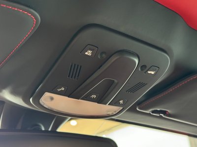 صورة 38 لـ 2010 Ferrari 458 ITALIA