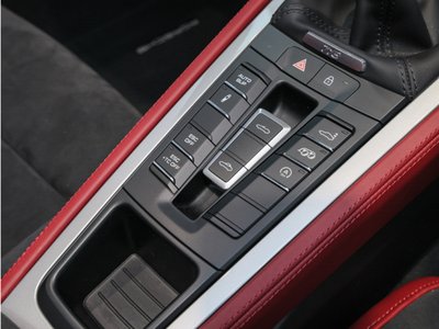 2020 Porsche 718 SPYDER 照片 19