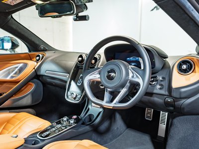صورة 37 لـ 2025 Mclaren GTS