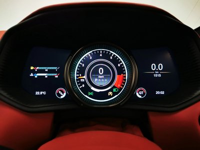 صورة 12 لـ 2023 Aston Martin DB11 VOLANTE