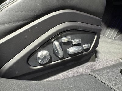 2019 Porsche PANAMERA thumbnail 24