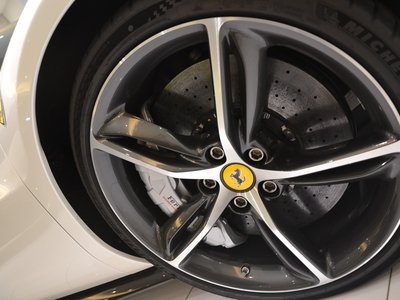 2023 Ferrari 296 GTS 照片 20