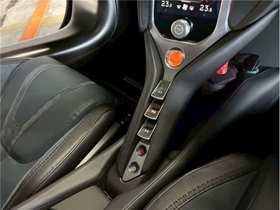 2025 Mclaren 750S — миниатюра 27