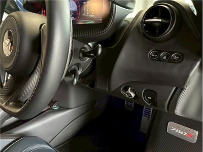 2025 Mclaren 750S — миниатюра 19