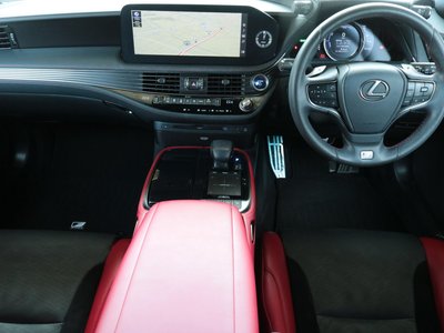 صورة مصغرة 23 لـ 2021 Lexus LS