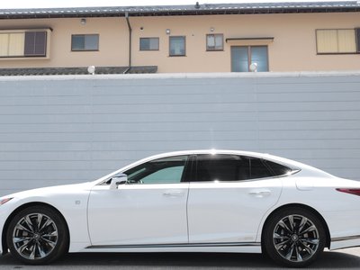 صورة مصغرة 24 لـ 2021 Lexus LS