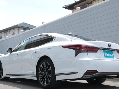 صورة مصغرة 31 لـ 2021 Lexus LS