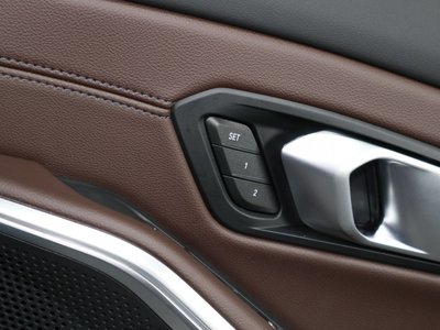 2026 BMW 3 SERIES thumbnail 23