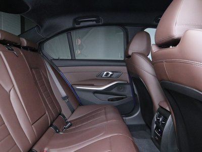 2026 BMW 3 SERIES photo 9