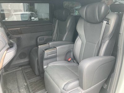 2024 Toyota ALPHARD photo 13