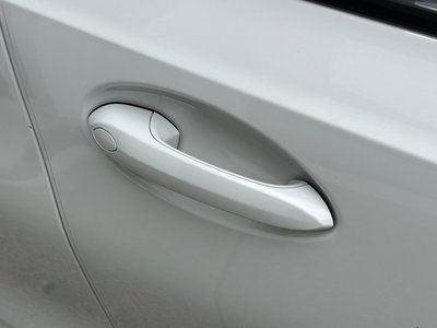 2025 BMW 3 SERIES TOURING photo 16