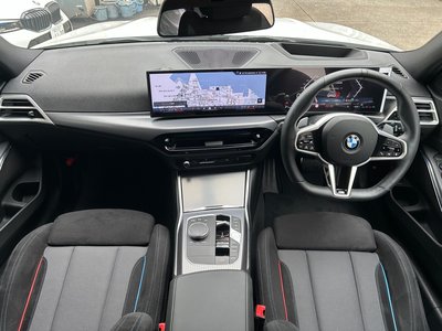 2025 BMW 3 SERIES TOURING photo 2