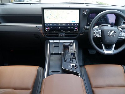 2025 Lexus GX 照片 3
