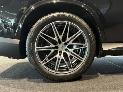 صورة 12 لـ 2025 Mercedes-BENZ GLC AMG