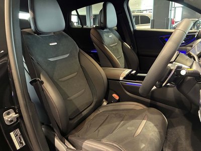 صورة 15 لـ 2025 Mercedes-BENZ GLC AMG