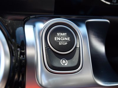 2025 Mercedes-BENZ GLB thumbnail 30