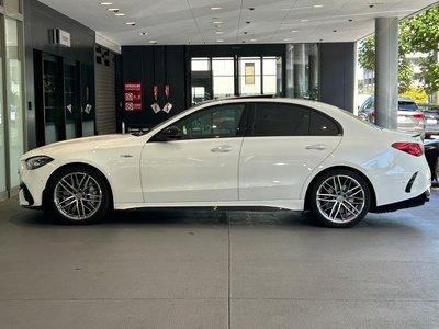 2026 Mercedes-BENZ C-CLASS AMG photo 3