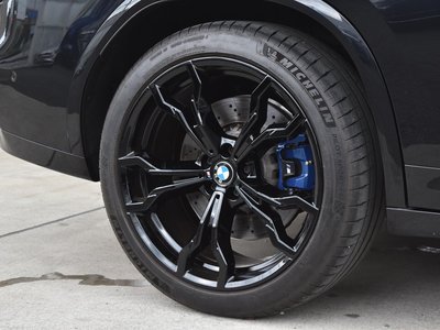 صورة 16 لـ 2020 BMW X4 M