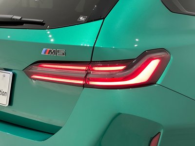 2025 BMW M5 TOURING photo 17