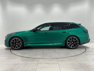 2025 BMW M5 TOURING photo 11