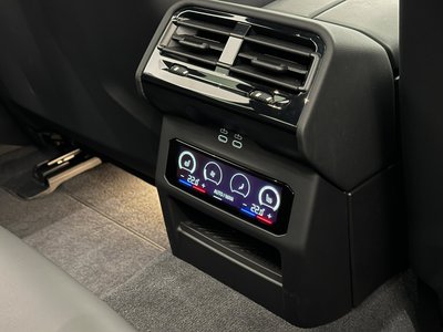 2025 BMW M5 TOURING photo 44